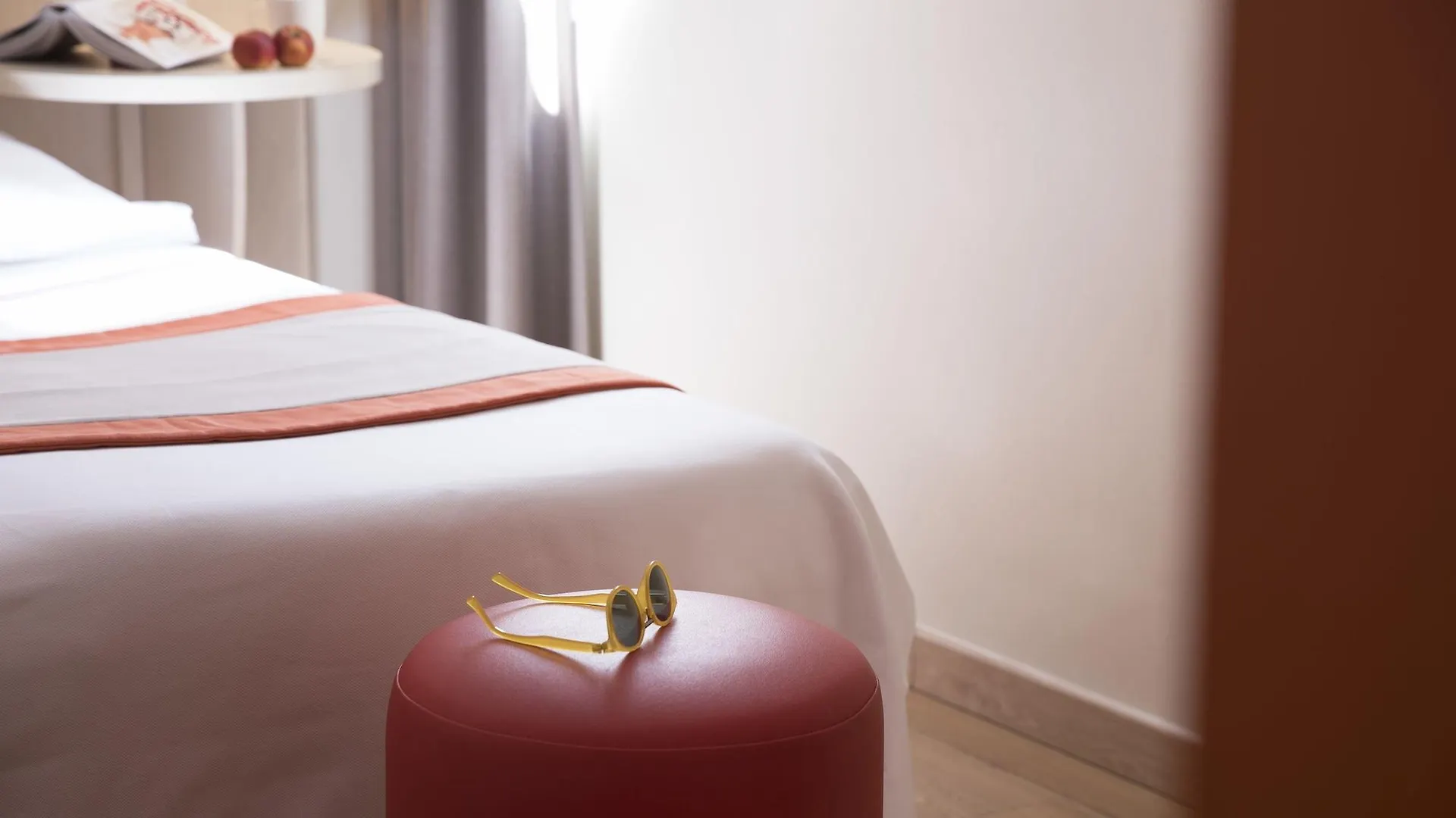 Hotel Paris La Fayette