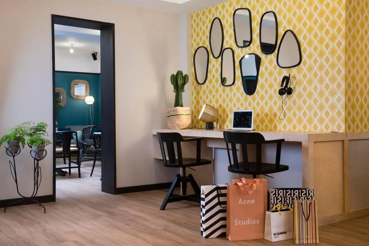 Hotel Paris La Fayette France