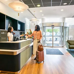 Novotel 17 **** Paris