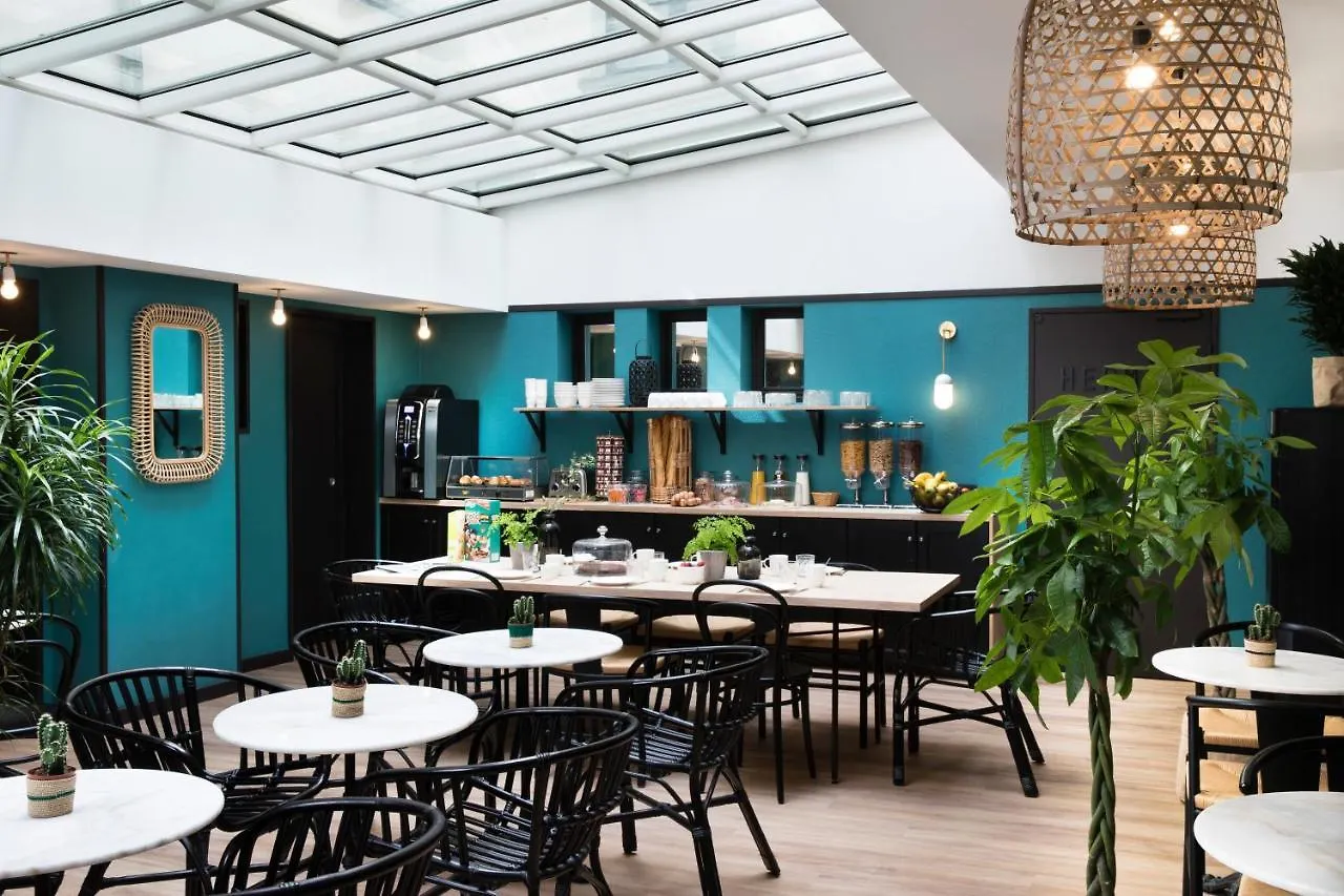 Hotel Hôtel Paris La Fayette