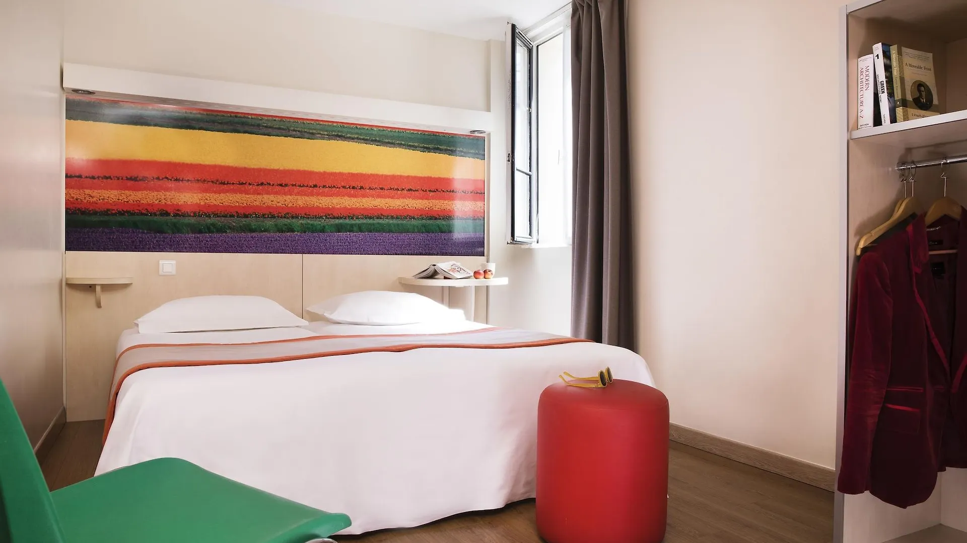 ***  Hotel Paris La Fayette Francia