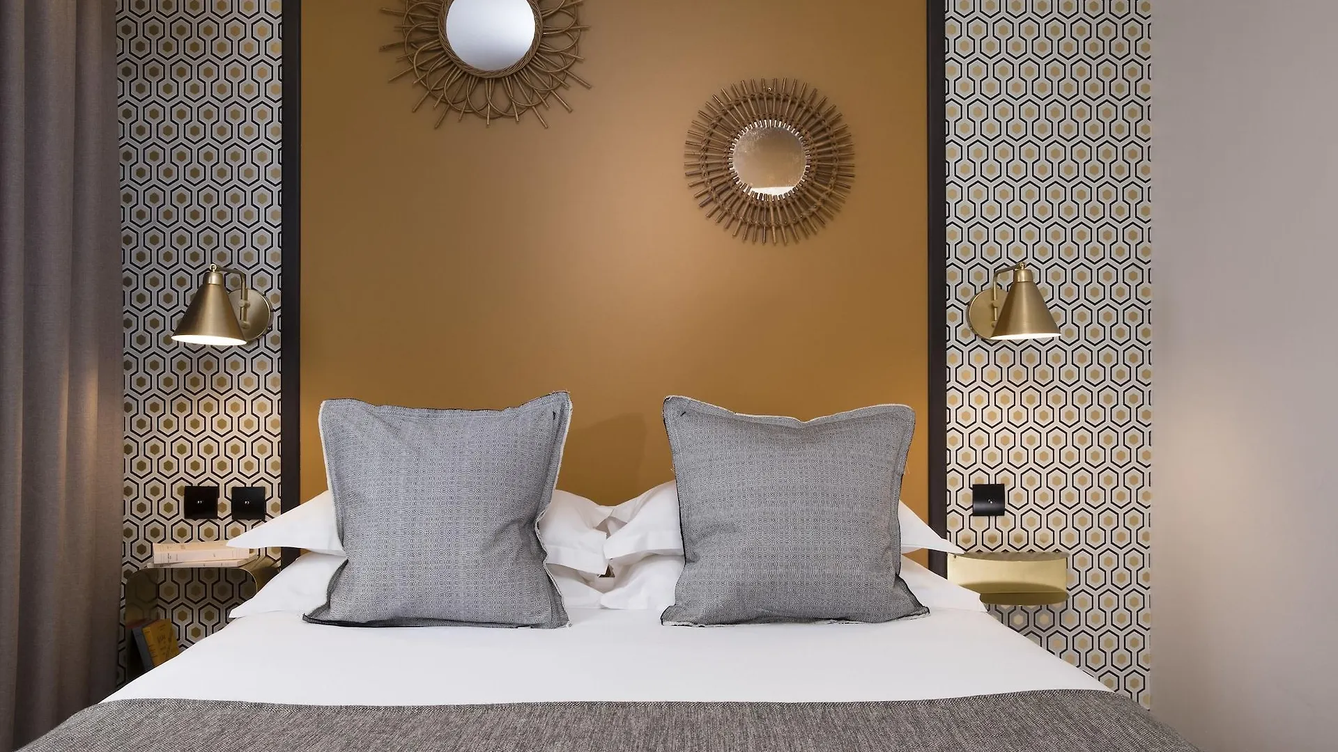 Hotel Paris La Fayette