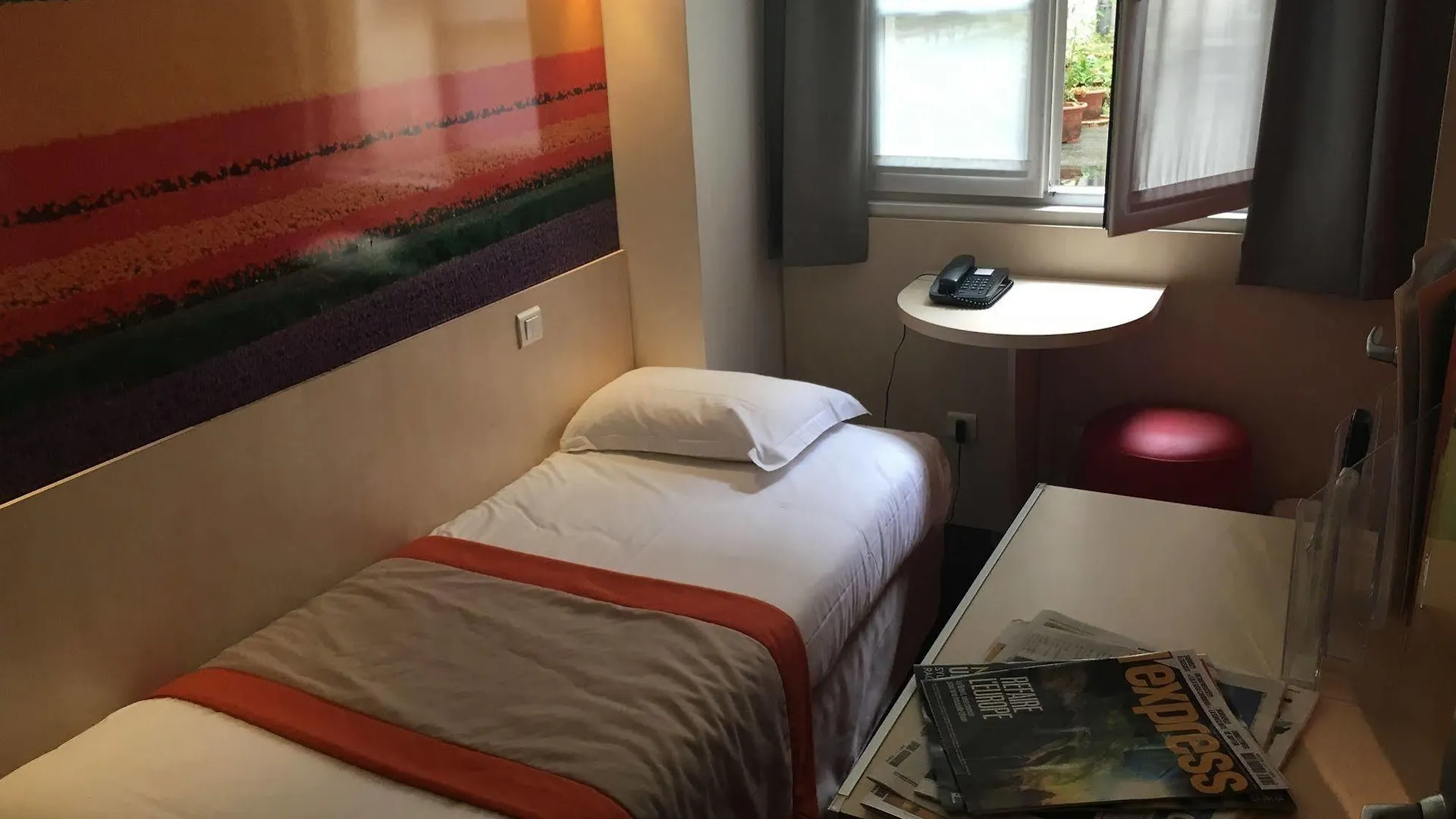 Hotel Paris La Fayette Francia
